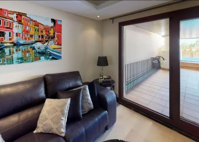 아파트 Departamento En Complejo Residencial Bahia Del Plata, Estepona, Espana *